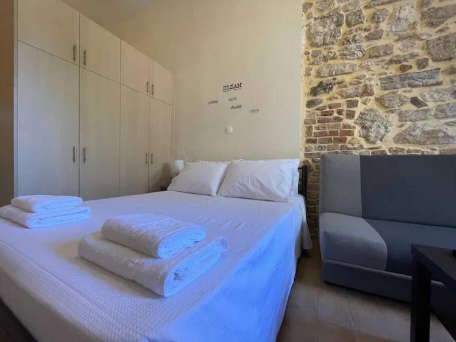Q Apartments In Corfu Town Exterior photo