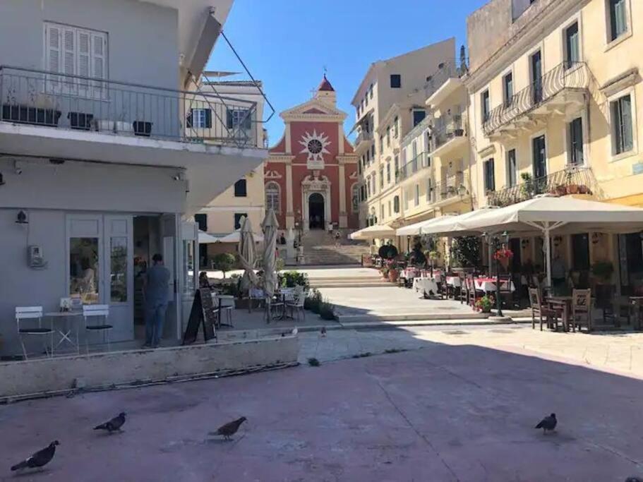 Q Apartments In Corfu Town Exterior photo