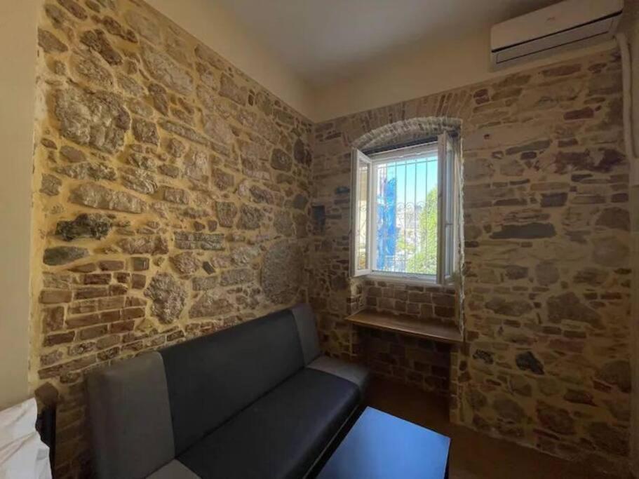 Q Apartments In Corfu Town Exterior photo